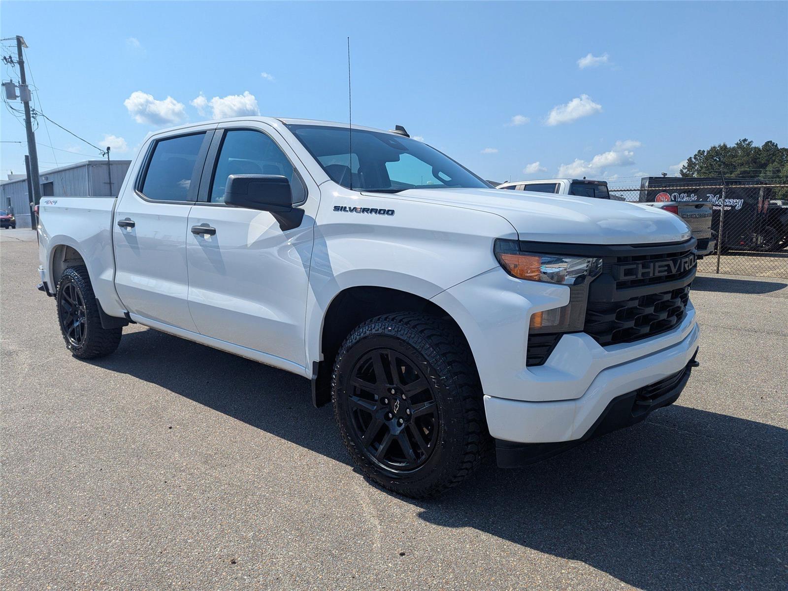 2022 Chevrolet Silverado 1500 Custom photo 7