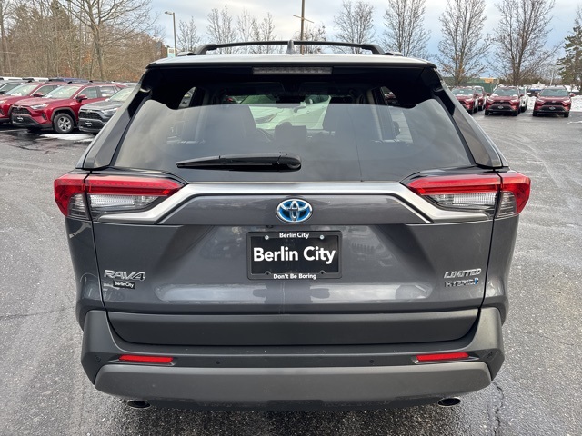 2019 Toyota RAV4 Hybrid Limited photo 4