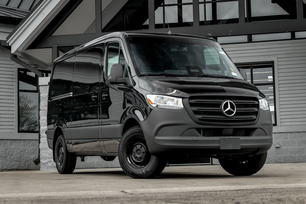 2025 Mercedes-Benz Sprinter Cargo Van Base's photo