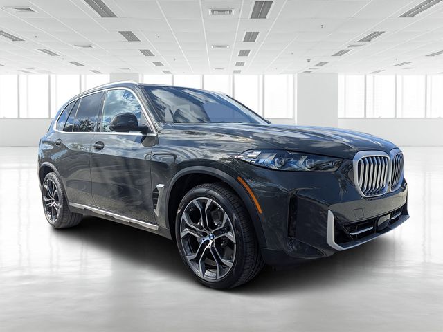 2026 BMW X5 40i's photo