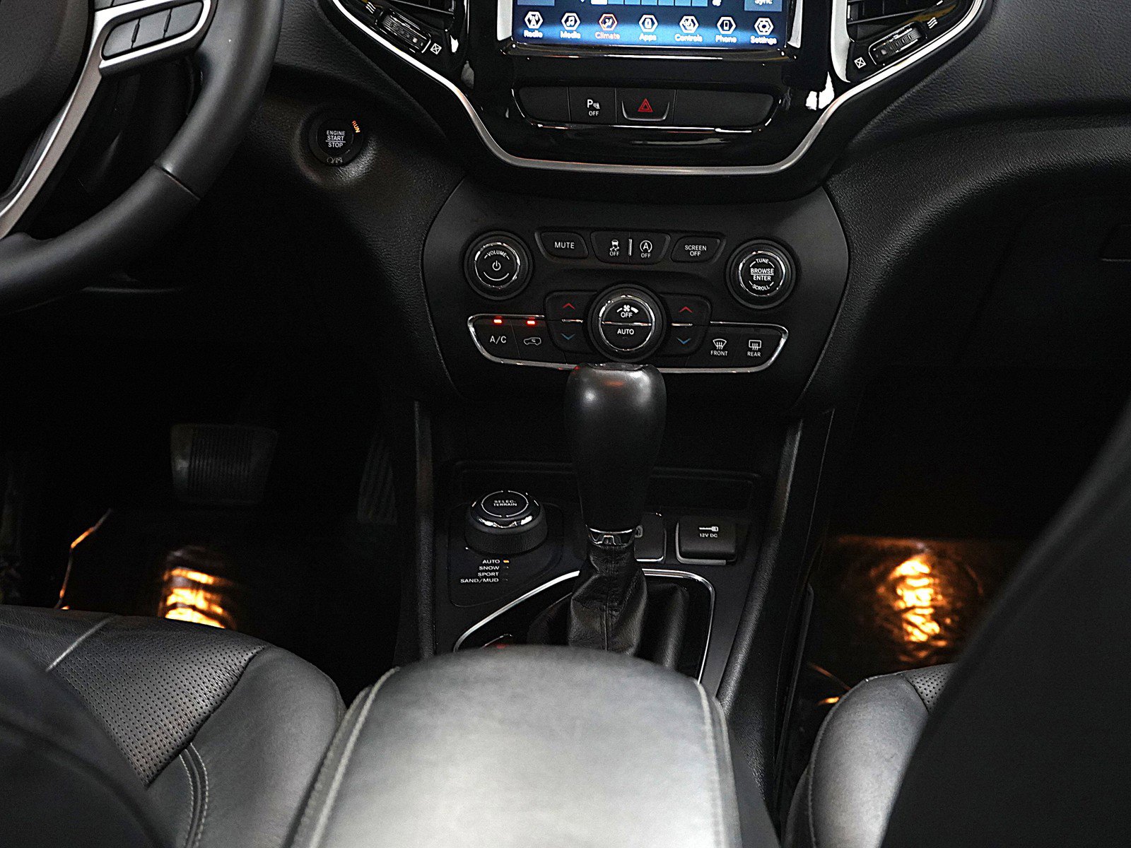 2020 Jeep Cherokee Limited photo 11