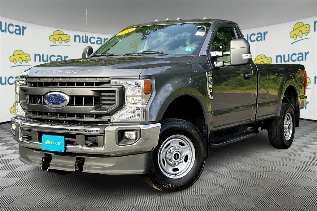2022 Ford F-350 XL photo 3