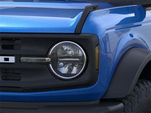 2025 Ford Bronco Base photo 17