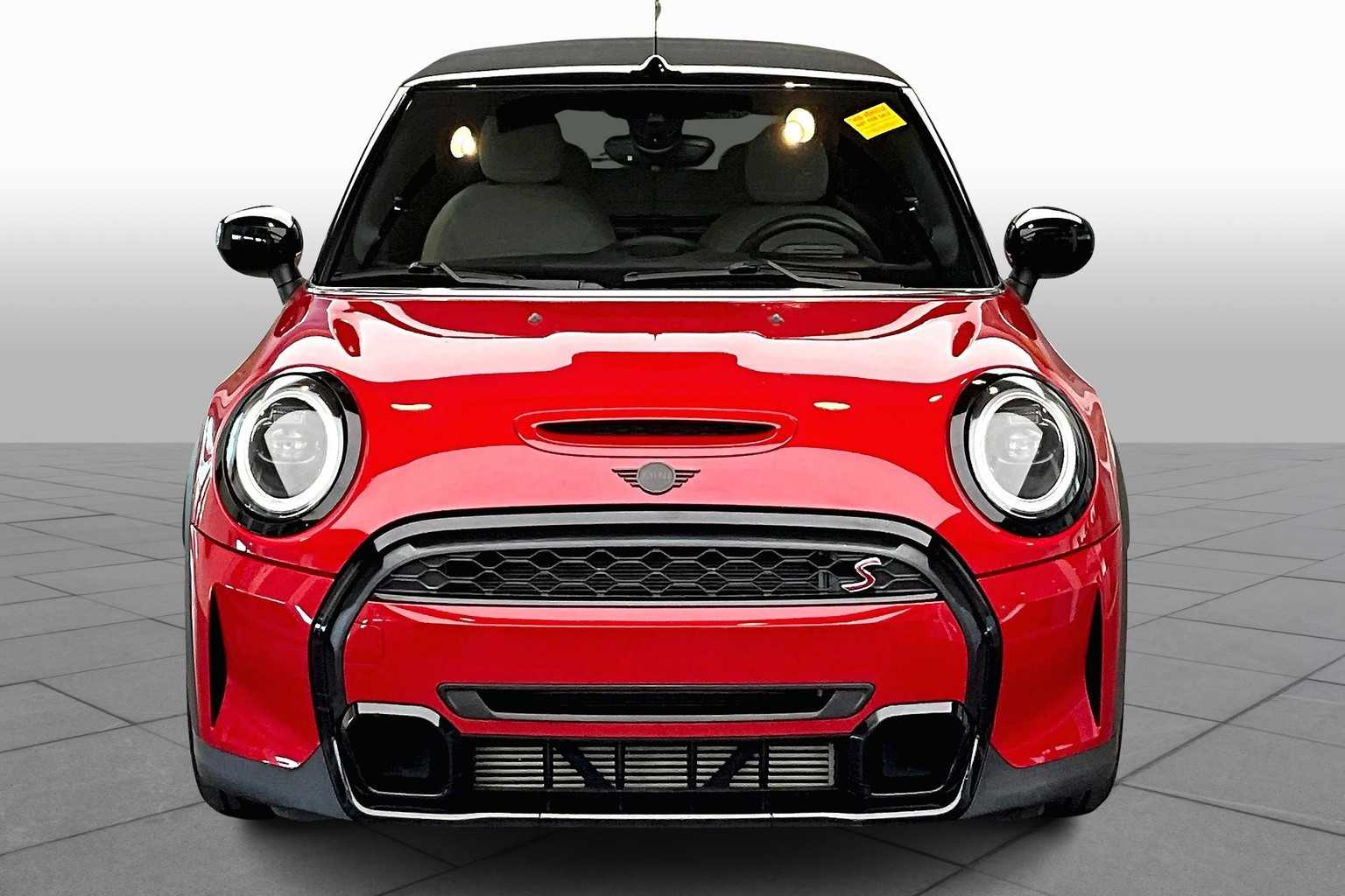 2023 Mini Cooper Convertible S photo 3