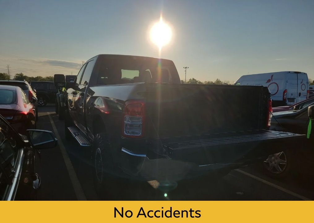 2023 Ram 2500 Big Horn photo 3