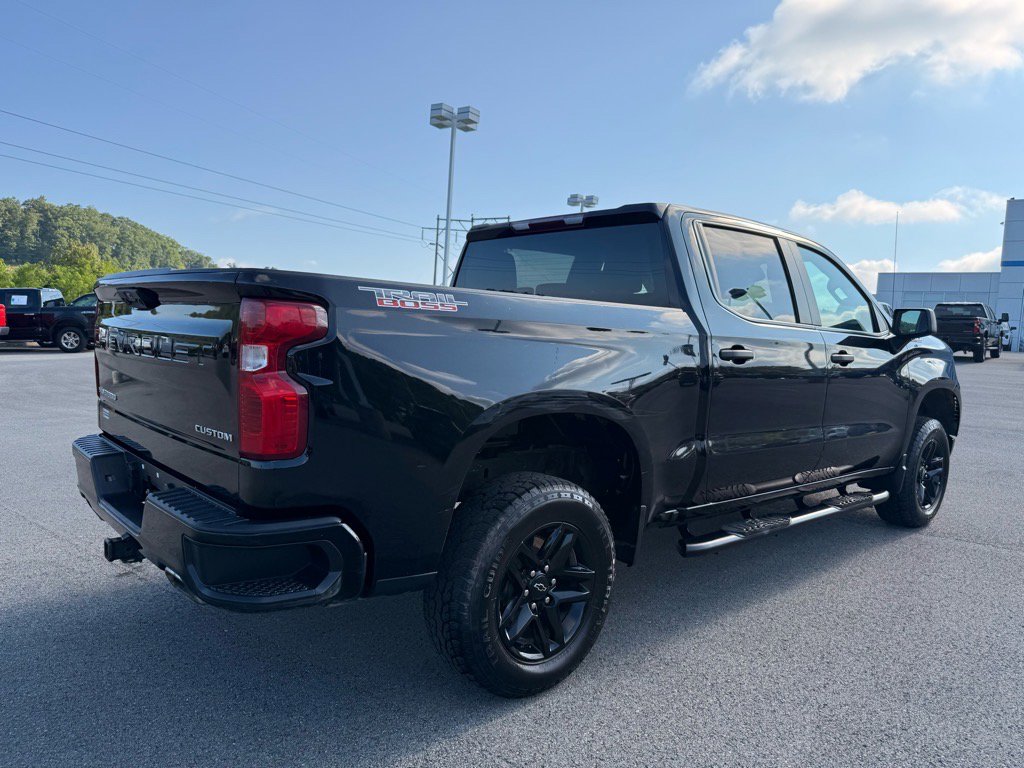 2023 Chevrolet Silverado 1500 Custom Trail Boss photo 4