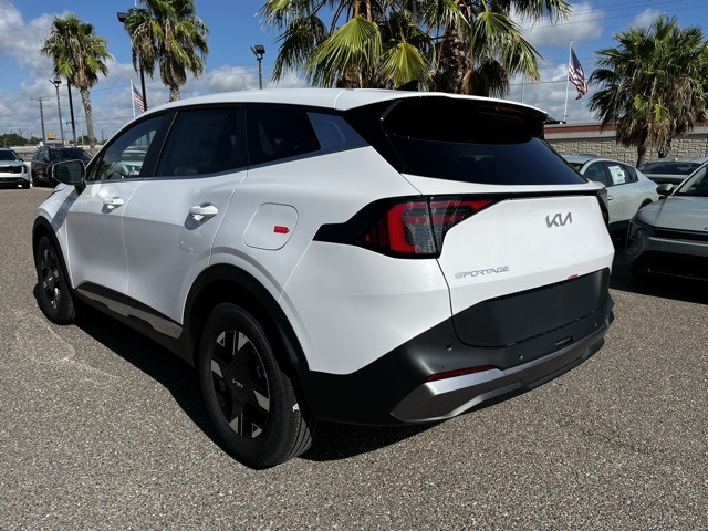 2026 Kia Sportage LX photo 4