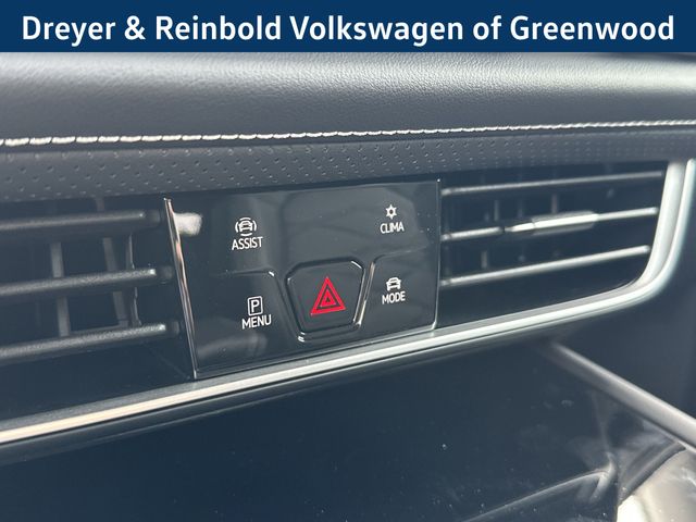 2026 Volkswagen Atlas SE Technology photo 32