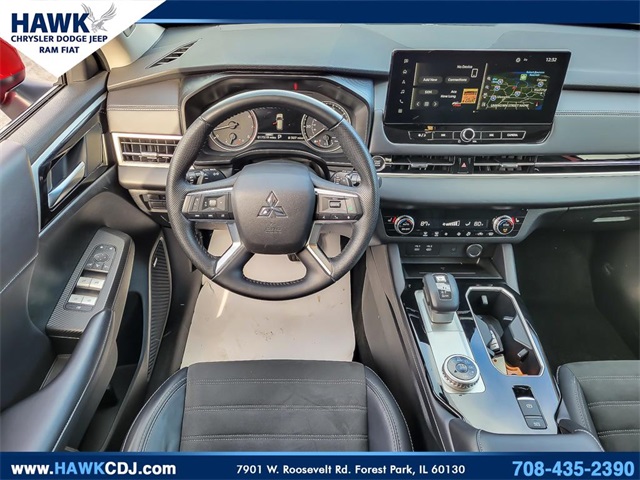 2025 MITSUBISHI OUTLANDER - Image 12