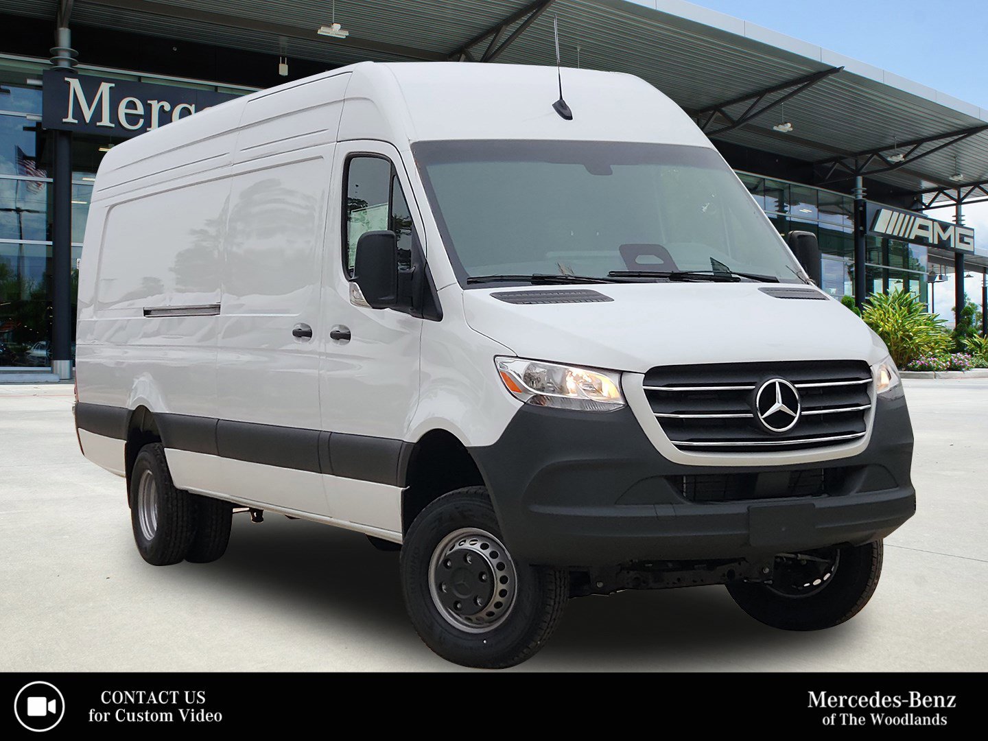 2026 Mercedes-Benz Sprinter Cargo Van Base's photo