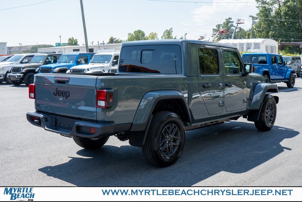 2025 Jeep Gladiator Sport S photo 5