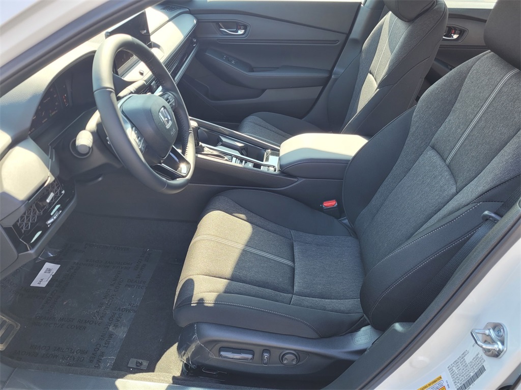 2025 Honda Accord Hybrid Sport photo 12
