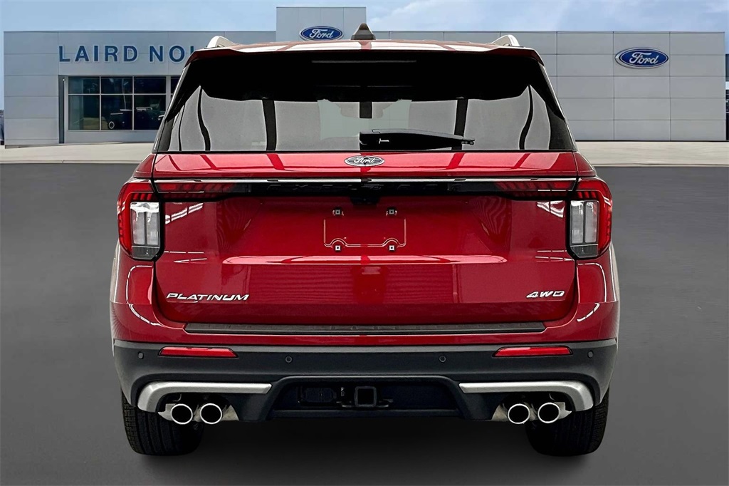 2025 Ford Explorer Platinum photo 4