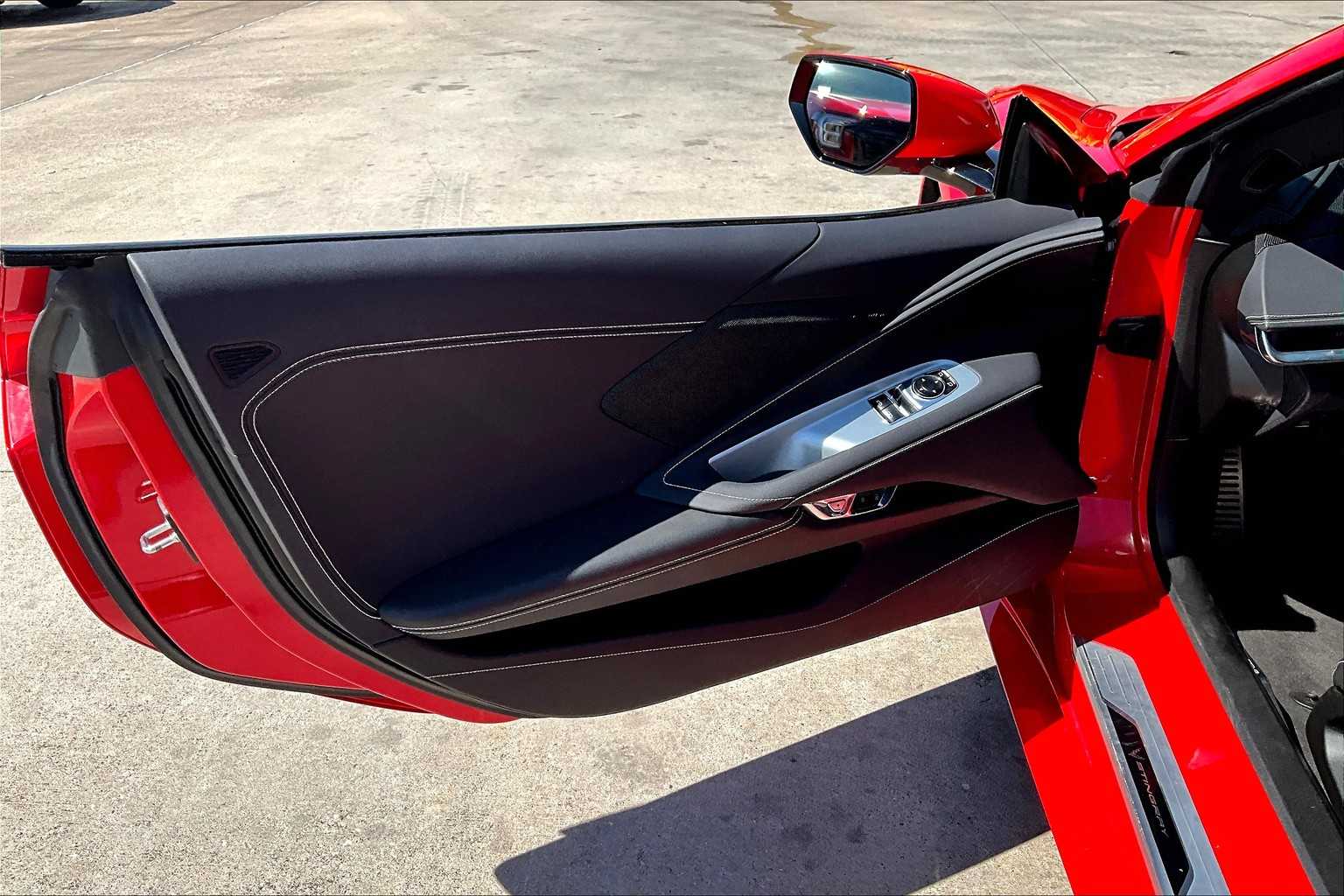 2024 Chevrolet Corvette Stingray 1LT photo 17