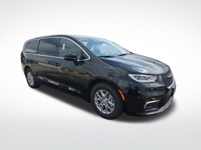 2026 Chrysler Pacifica photo 37