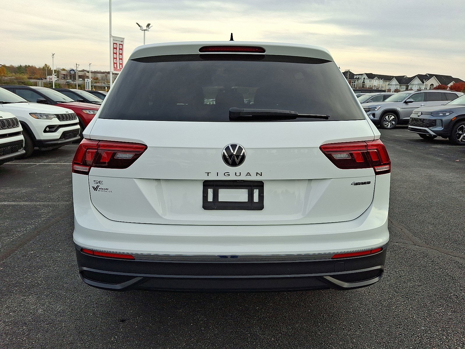 2022 Volkswagen Tiguan SE photo 4