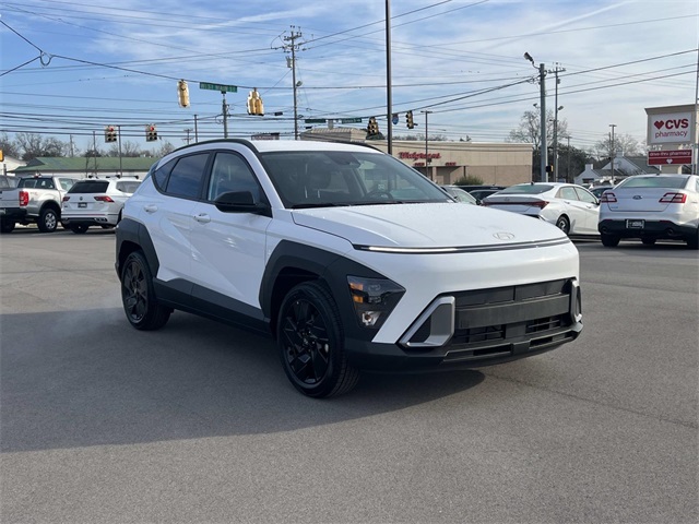 2026 Hyundai Kona SEL photo 2