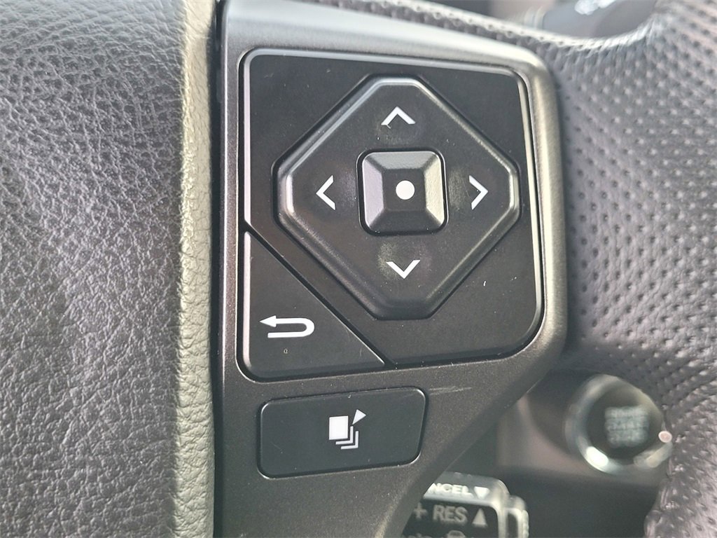 2022 Toyota Tacoma TRD Pro V6 photo 24