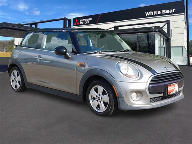 2018 MINI Cooper Base