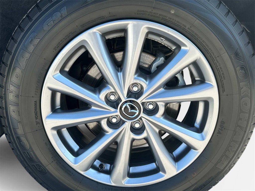 2025 Mazda CX-5 2.5 S Preferred photo 8