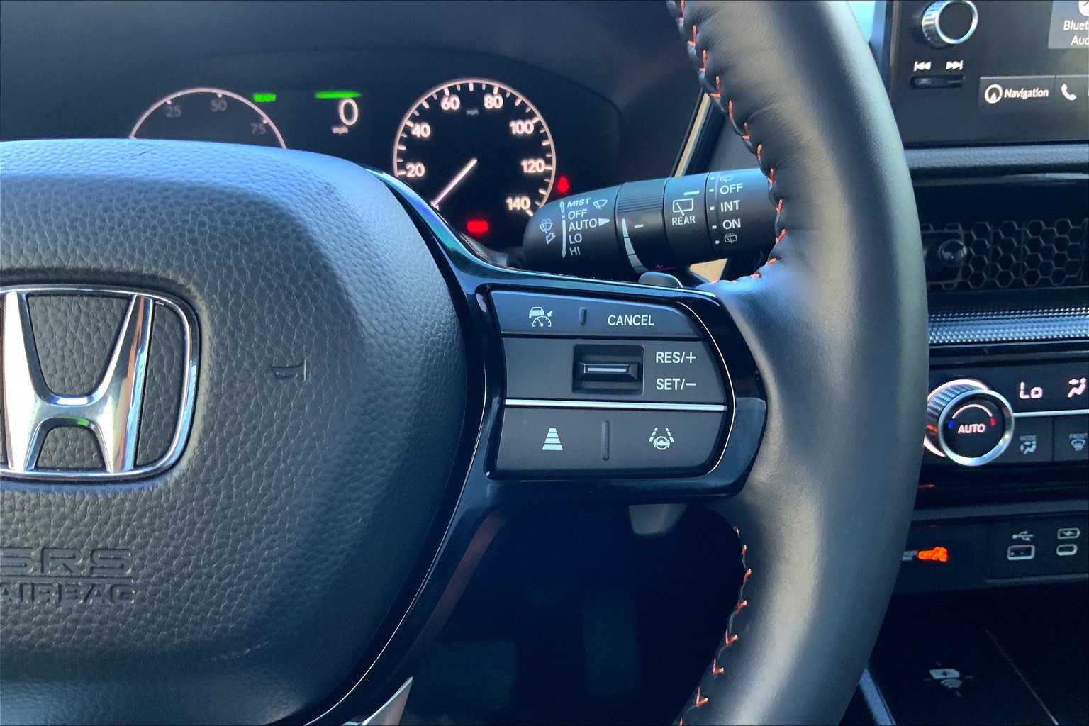 2025 Honda CR-V Hybrid Sport Touring photo 23