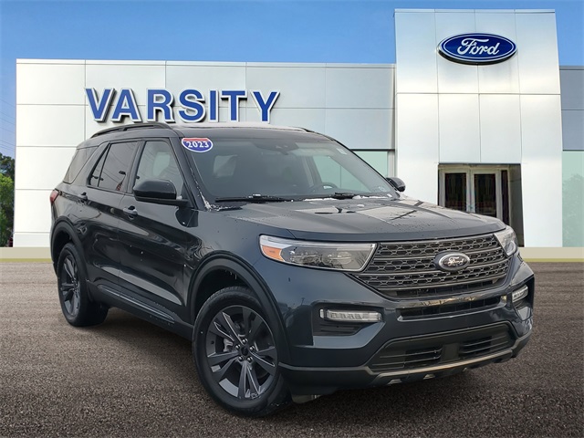 2023 Ford Explorer XLT's photo