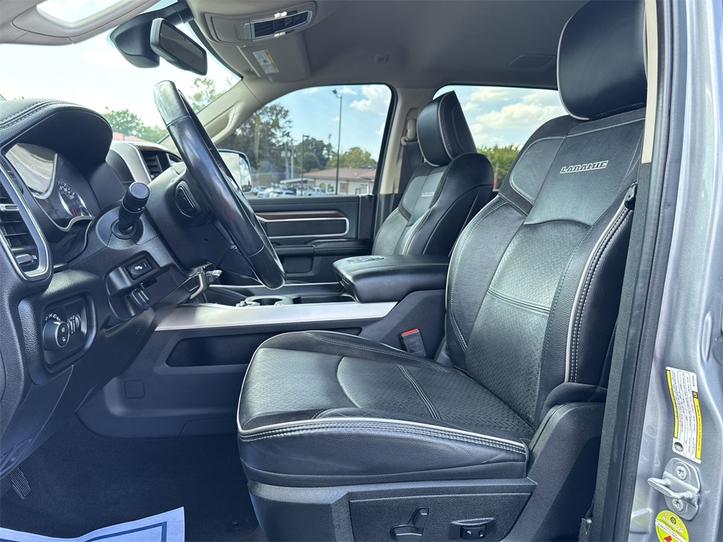 2022 Ram 2500 Laramie photo 17