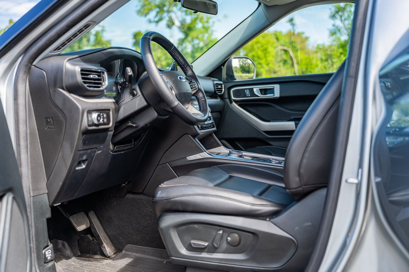 2022 Ford Explorer XLT photo 15