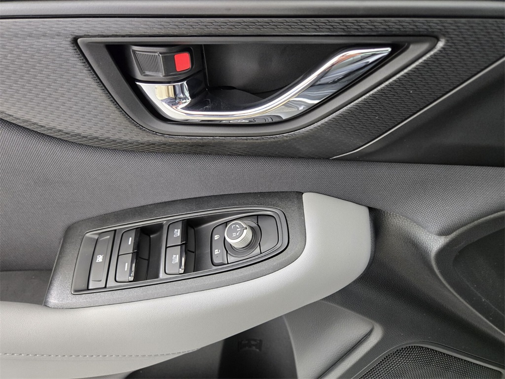 2025 Subaru Outback Premium photo 9