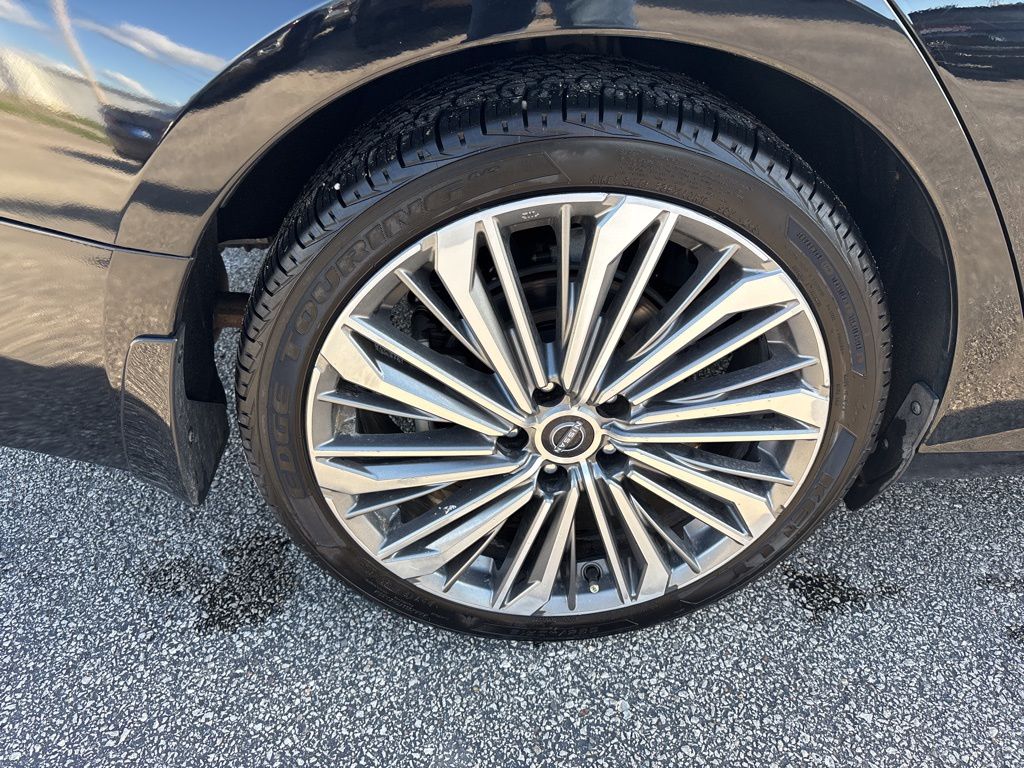 2023 Nissan Altima 2.5 SL photo 10