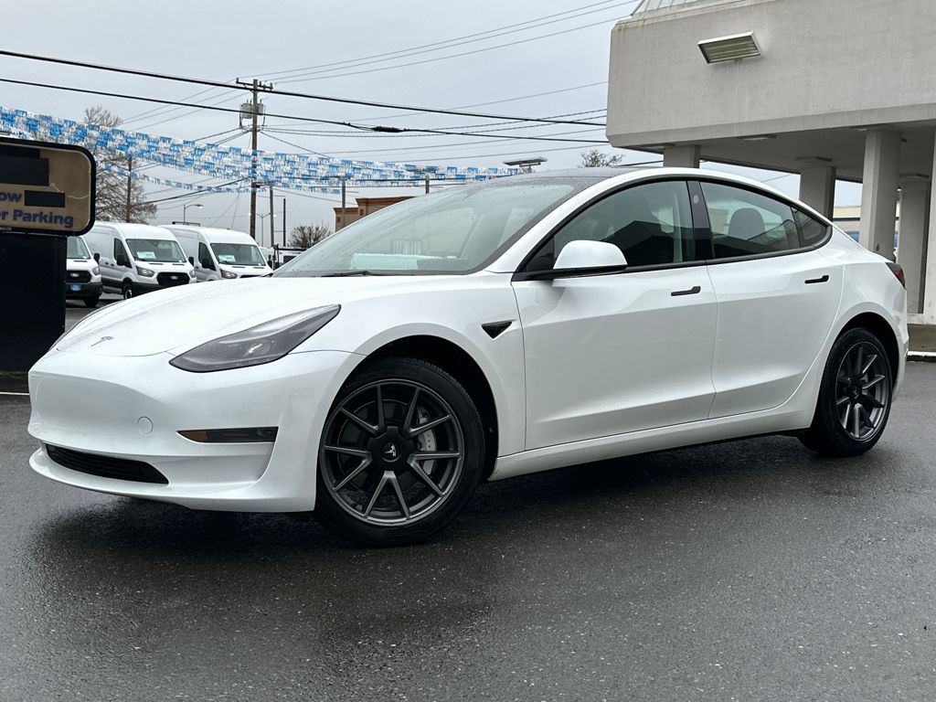 2023 Tesla Model 3 Base