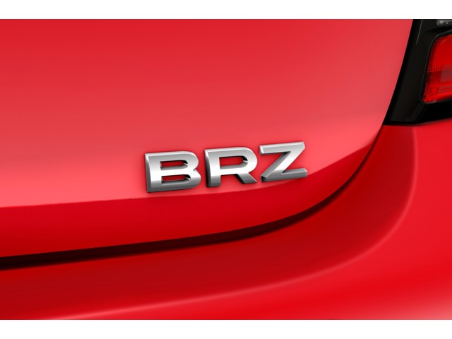 2025 Subaru BRZ tS photo 12