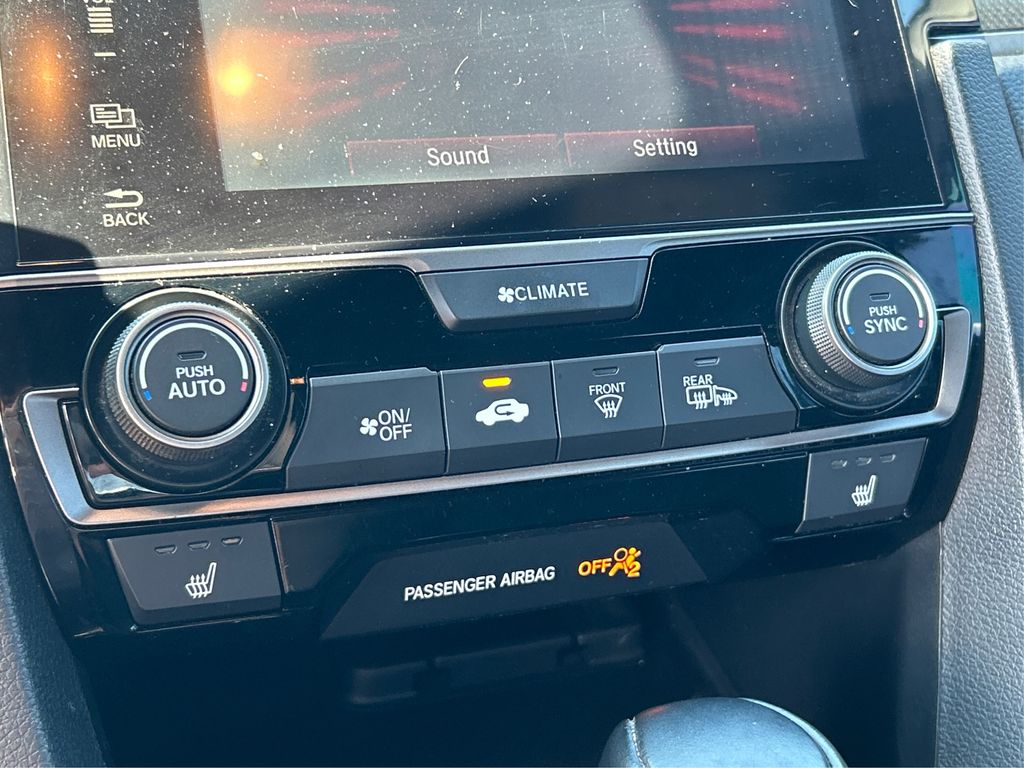 2018 Honda Civic EX-L photo 24