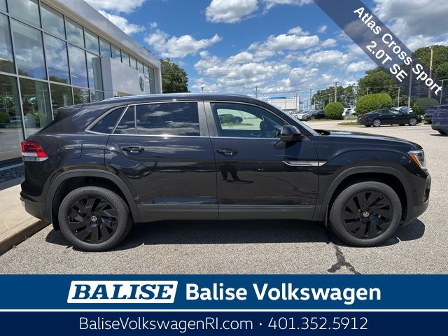 2025 Volkswagen Atlas Cross Sport SE Technology photo 4
