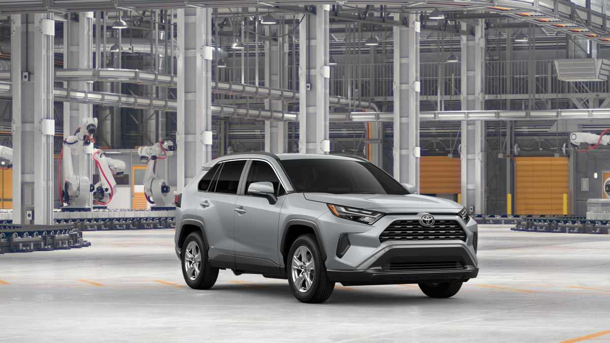 2025 Toyota RAV4 Hybrid XLE photo 11