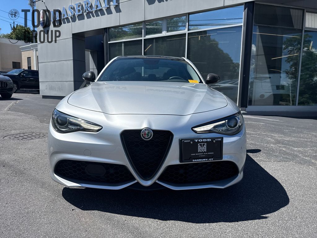 2019 Alfa Romeo Giulia Ti Sport photo 6