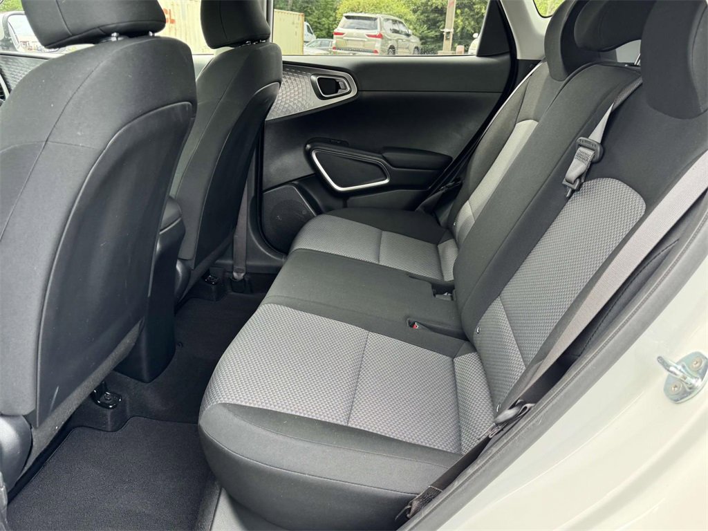 2023 Kia Soul LX photo 15