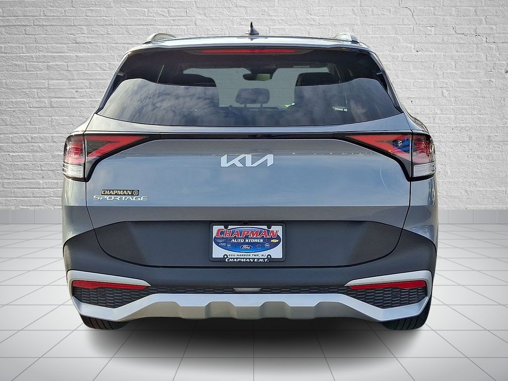 2025 Kia Sportage EX photo 3