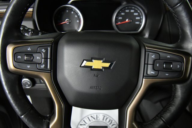 2021 Chevrolet Tahoe High Country photo 2