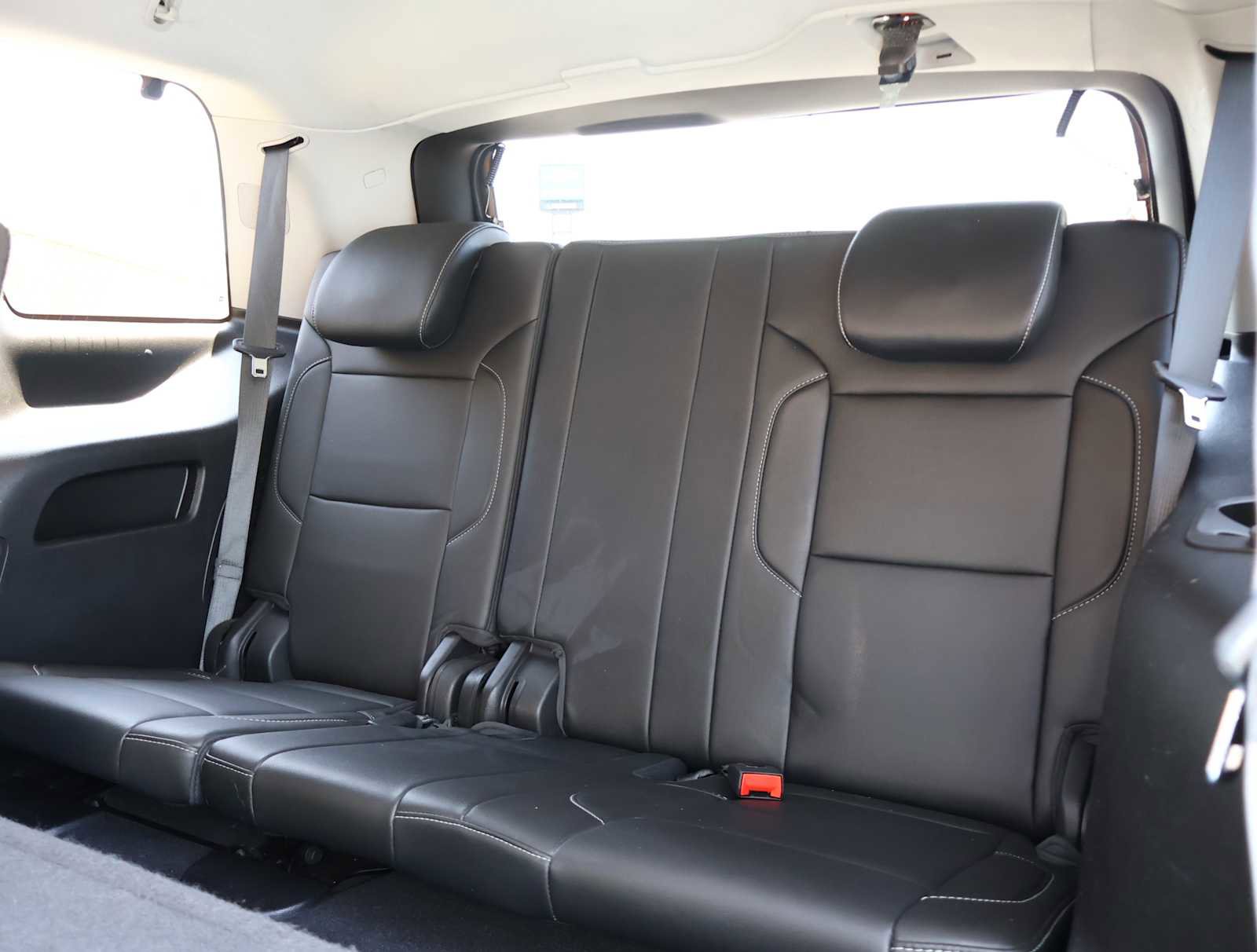 2019 Chevrolet Tahoe LT photo 16