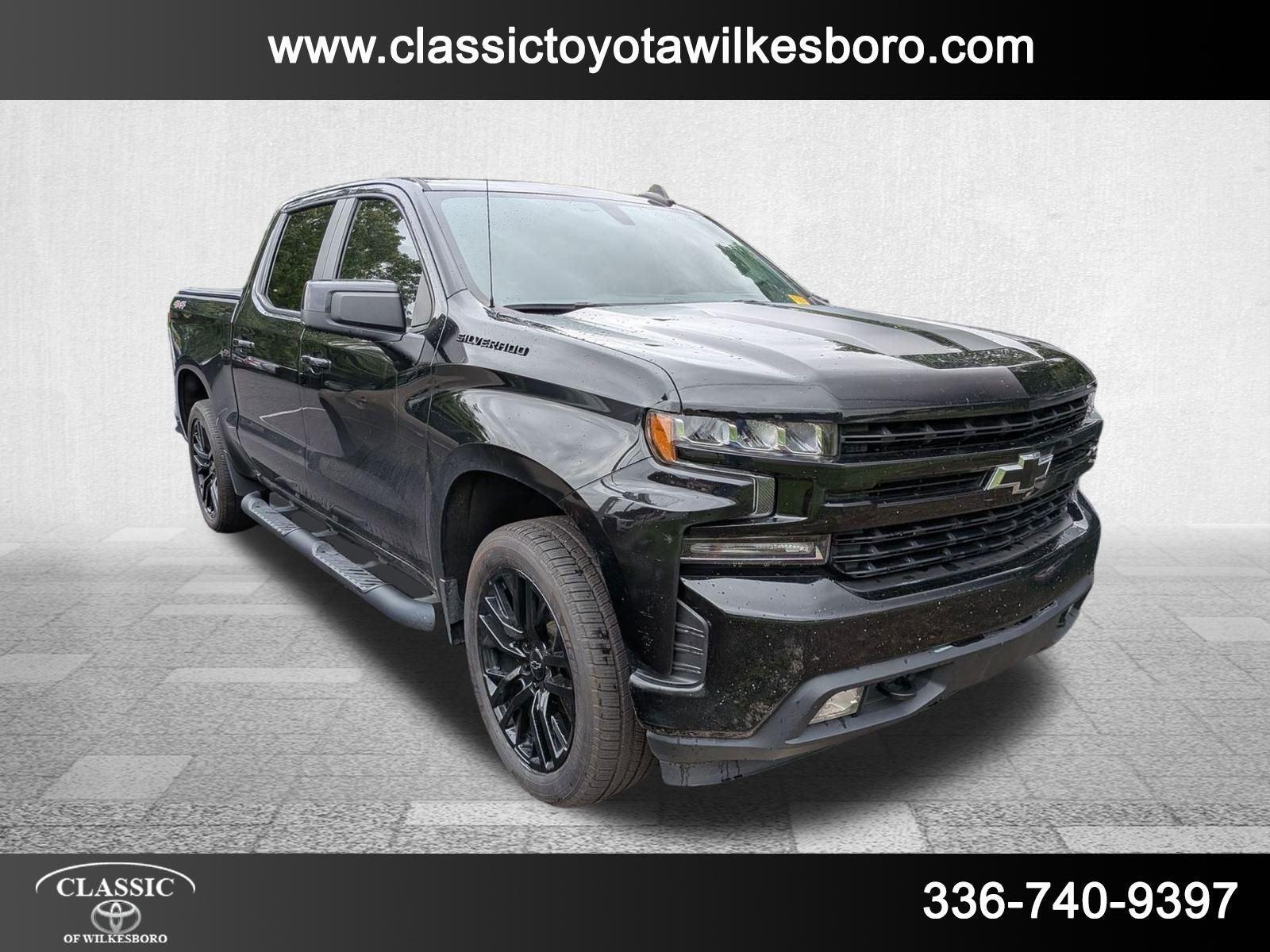 2021 Chevrolet Silverado 1500 RST photo 2