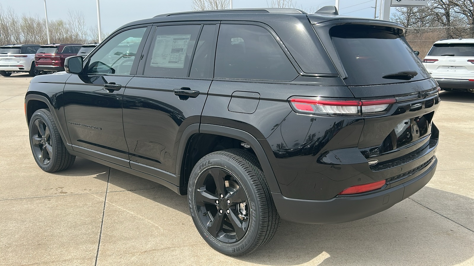 2025 Jeep Grand Cherokee Altitude X photo 5