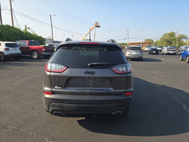 2020 Jeep Cherokee Altitude photo 6