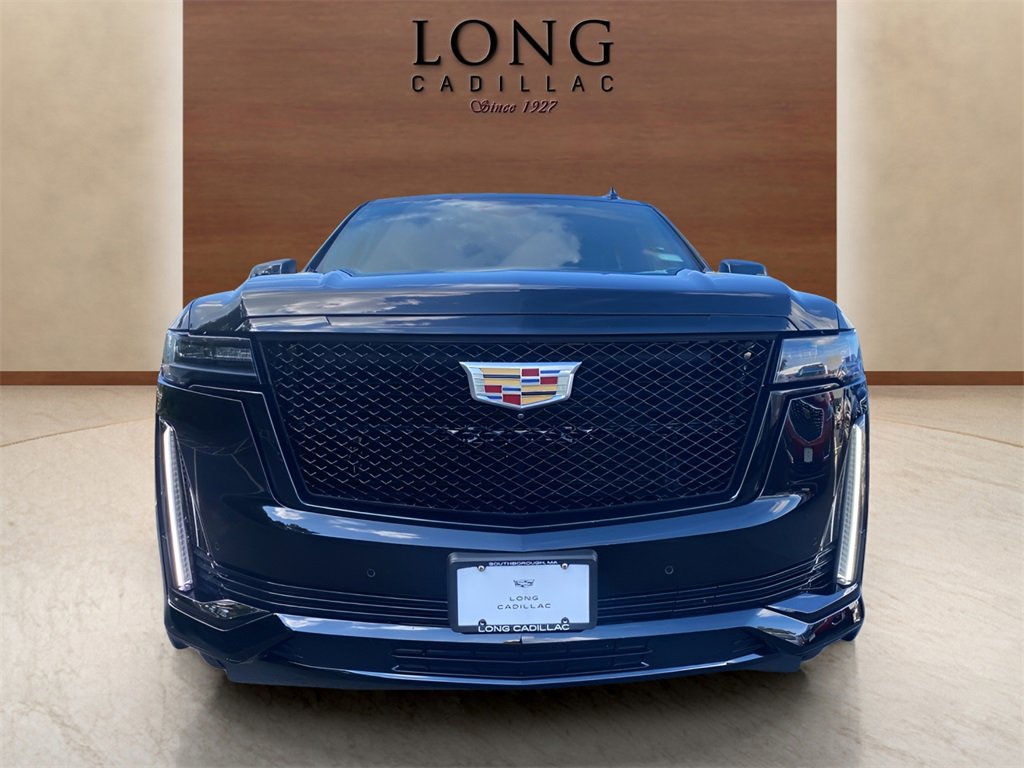 2021 Cadillac Escalade Sport photo 2