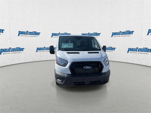 2025 Ford Transit photo 3