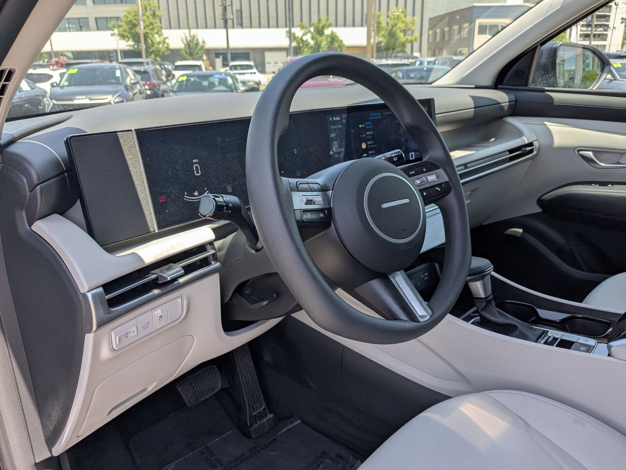 2025 Hyundai Tucson SEL photo 13