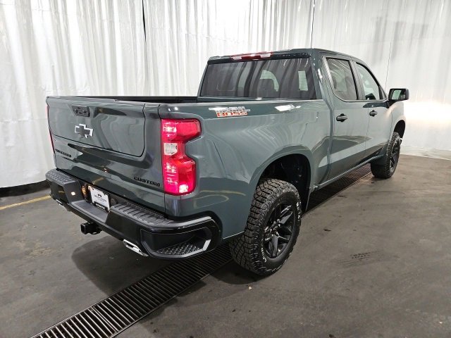 2026 Chevrolet Silverado 1500 Custom Trail Boss photo 3