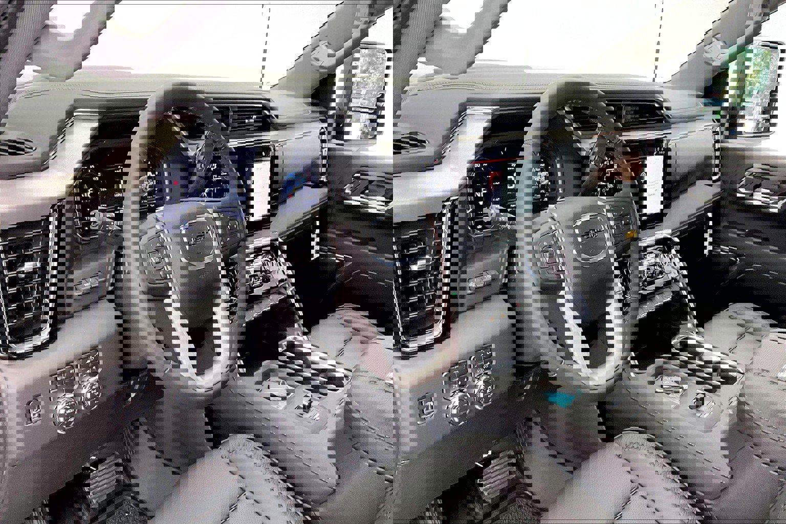 2025 Gmc Sierra 2500 HD Denali photo 4