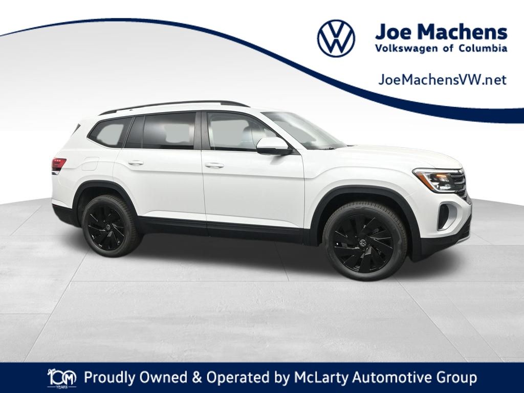 2026 Volkswagen Atlas SE's photo