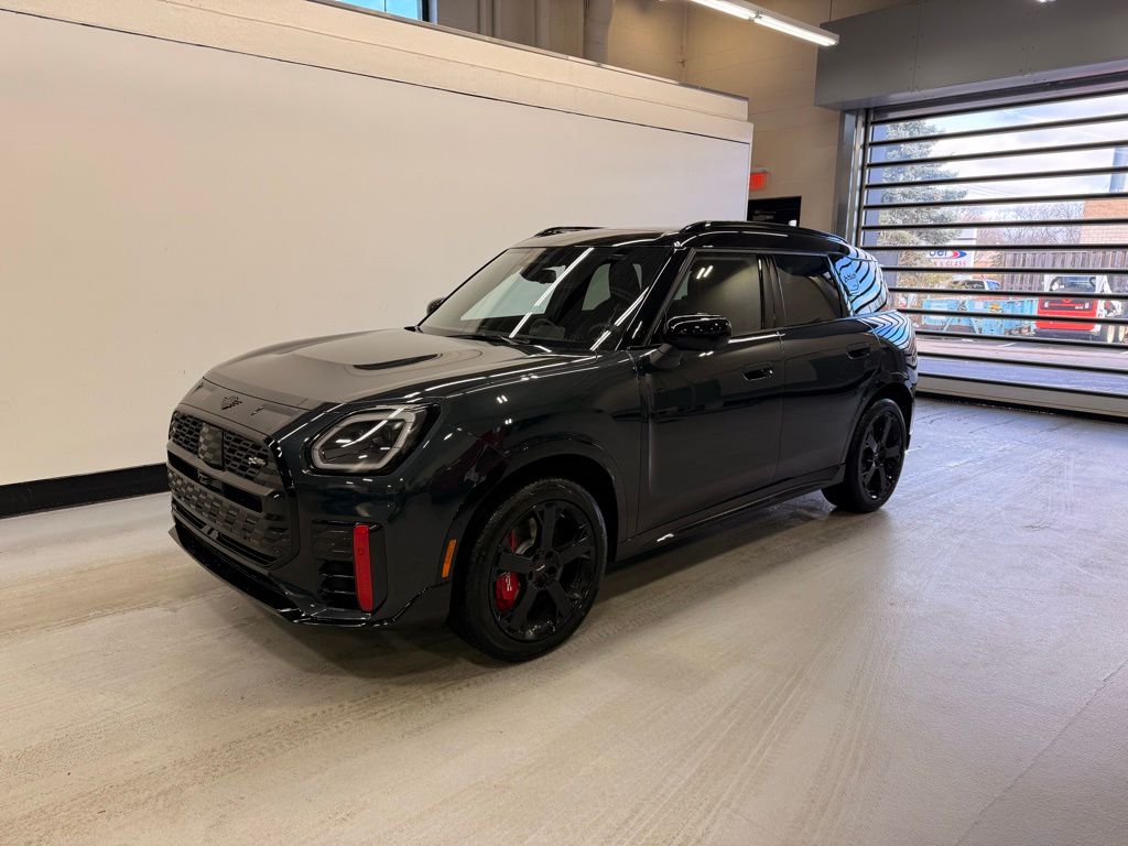 2026 MINI Countryman John Cooper Works's photo